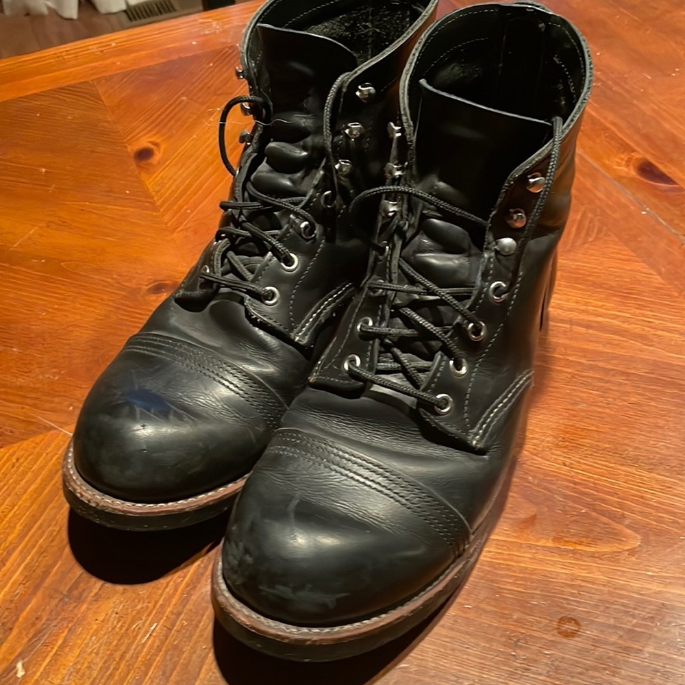 Red wing iron ranger